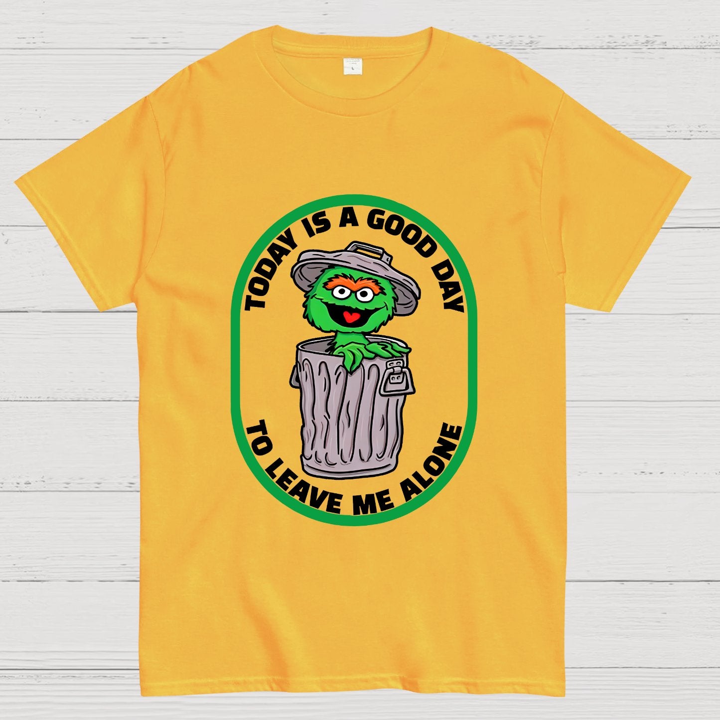 A good day to leave me alone Geek T-Shirt