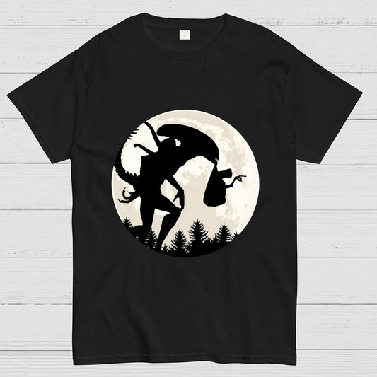Strange creature and alien Geek T-Shirt