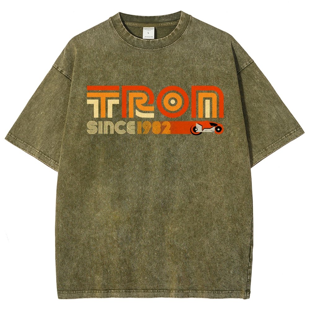 Retro Neon 1982 Vintage Distressed T-shirt