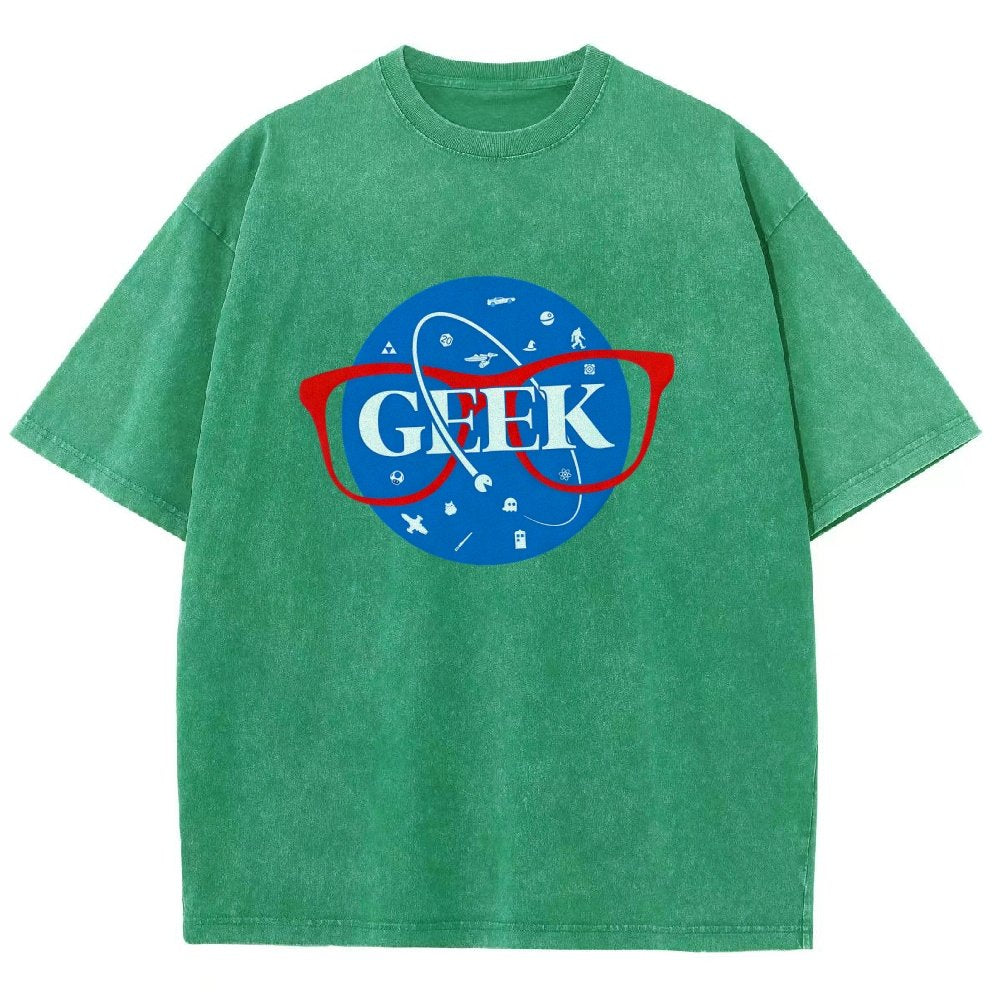 GEEK Space Patch Vintage Distressed T-shirt