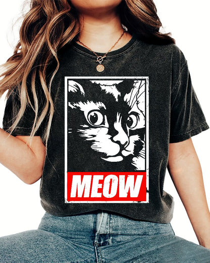 Meow！！Vintage Distressed T-shirt