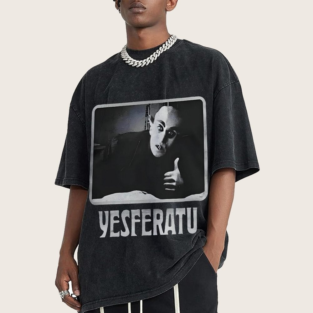 Yesferatu Funny Horror Retro Vintage Distressed T-shirt