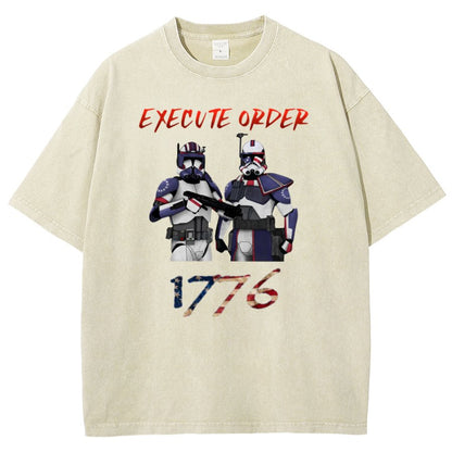 Execute Orde 1776 Independence Day Geeky Vintage Distressed T-shirt