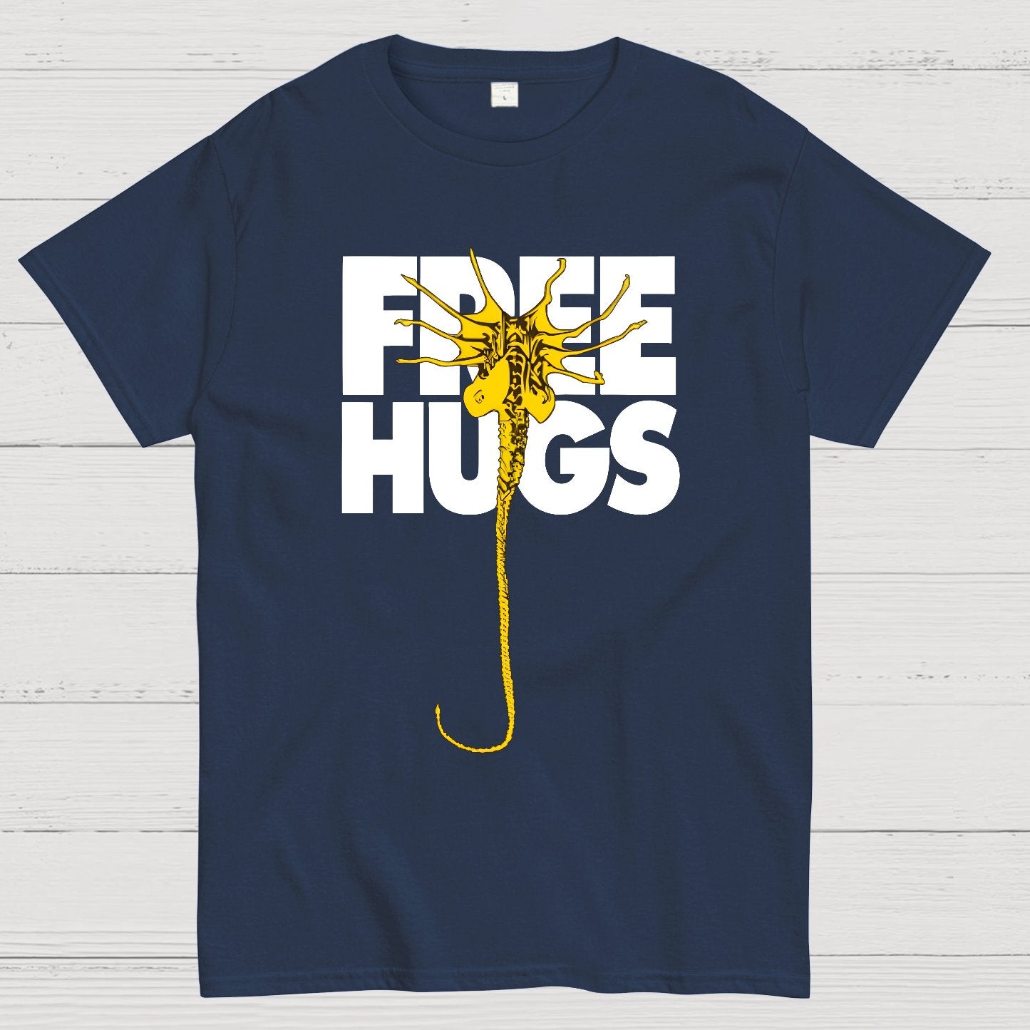 Free Hugs Alien Geek T-Shirt