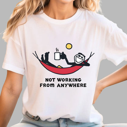 Not Working Hammock Funny Geek T-Shirt
