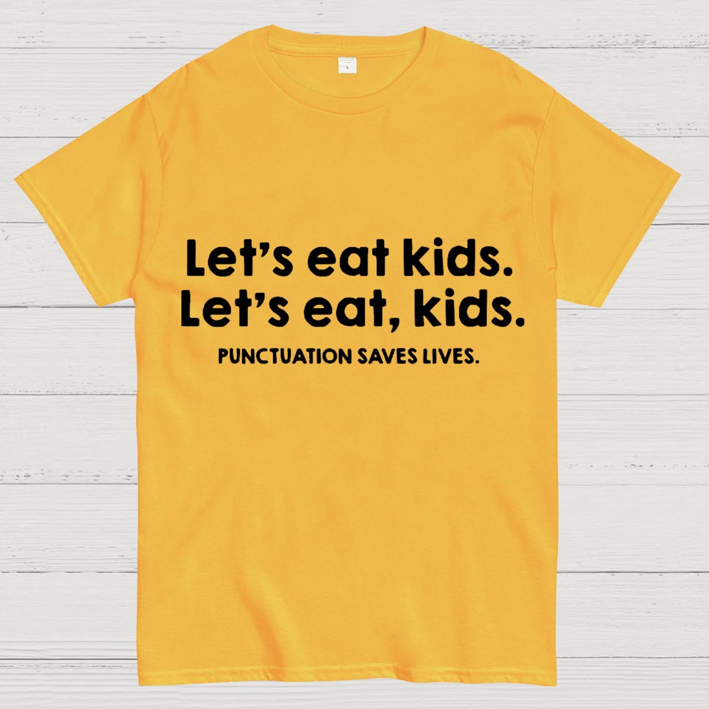 Punctuation Saves Lives Funny Geeky T-Shirt