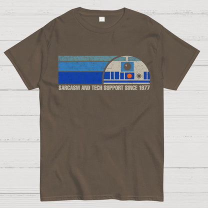 Providing Sarcasm and Tech Support Since 1977 Geek T-Shirt