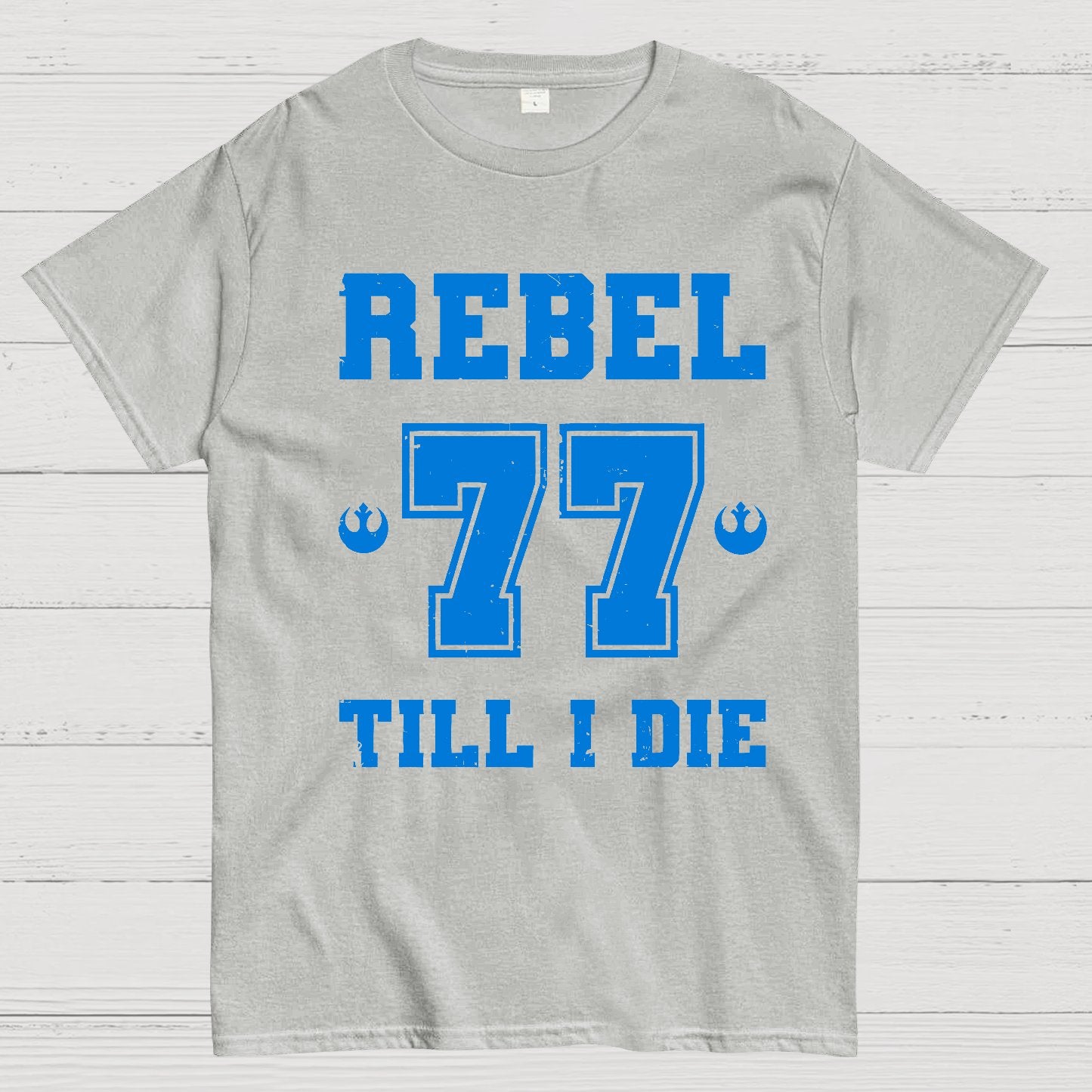 Outlaw Till I Die Geek T-Shirt