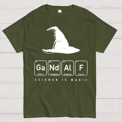 SCIENCE IS MAGIC Geek T-Shirt