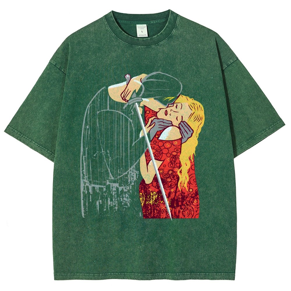 Valentine's Day.The Dread Pirate's Kiss Vintage Distressed T-shirt