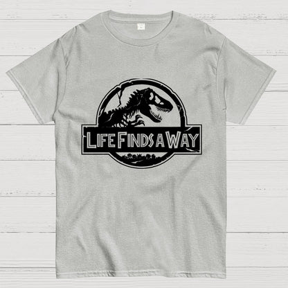 Life Finds A Way Unisex Geek T-Shirt