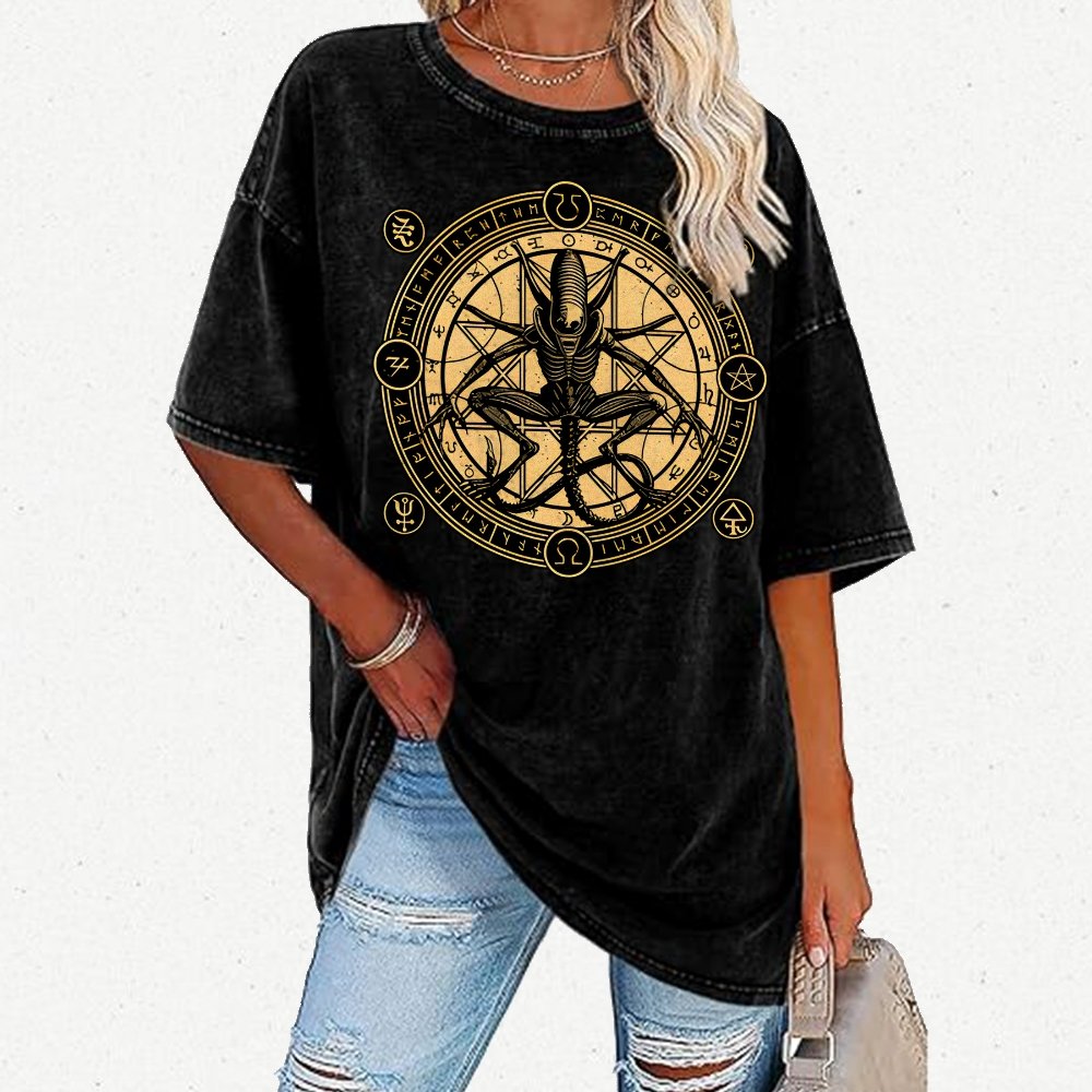 Creation Vintage Distressed T-shirt