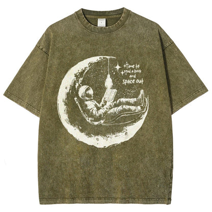 Time to read a book Vintage Distressed T-shirt
