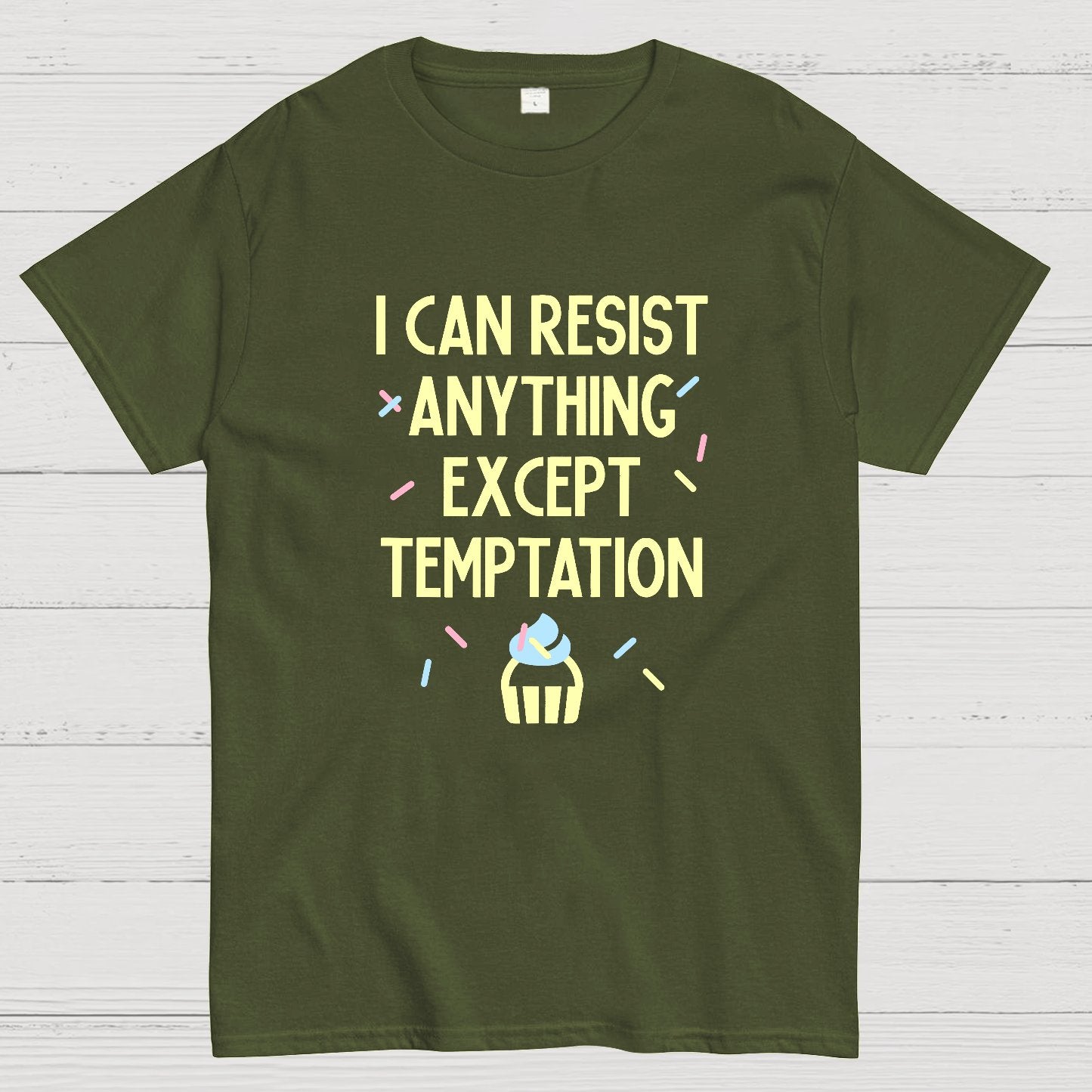 I Can Resist Everything Except Temptation Geeky T-Shirt