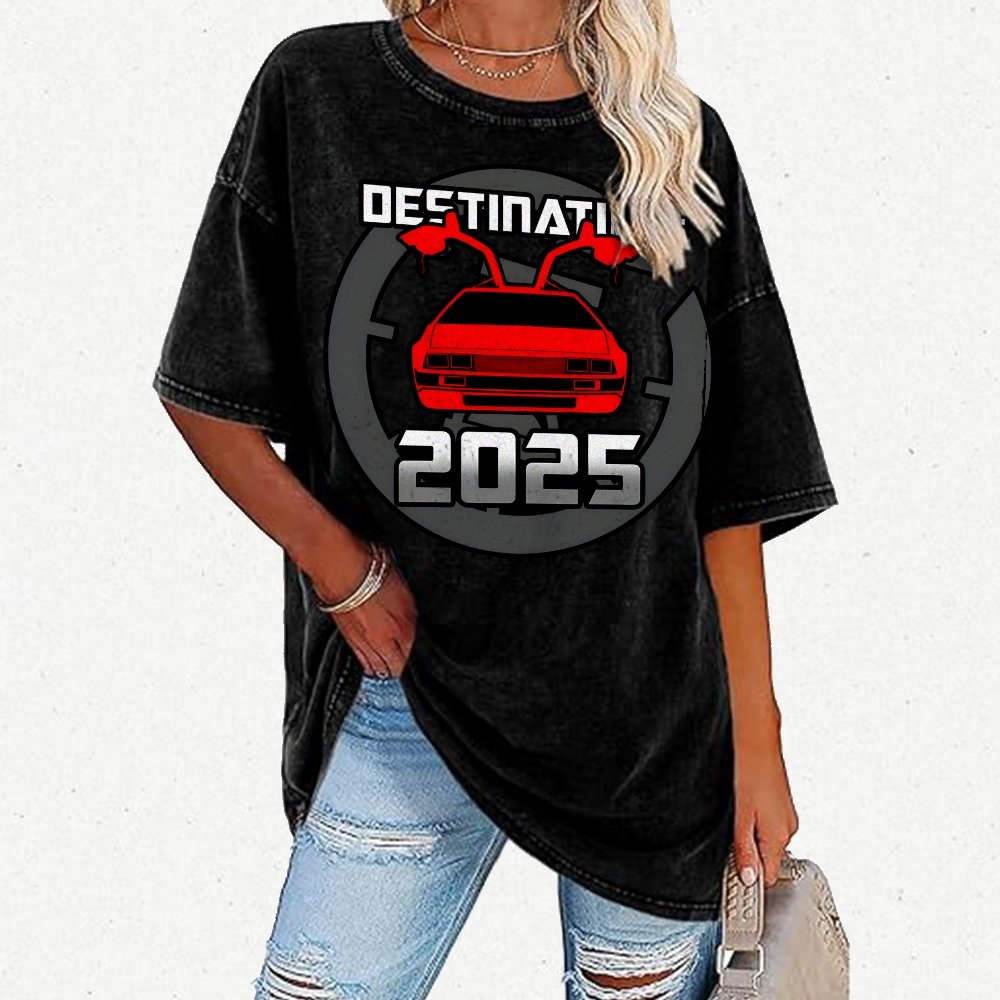 Cool 80's Sci-fi Inspired New Year Slogan Vintage Distressed T-shirt