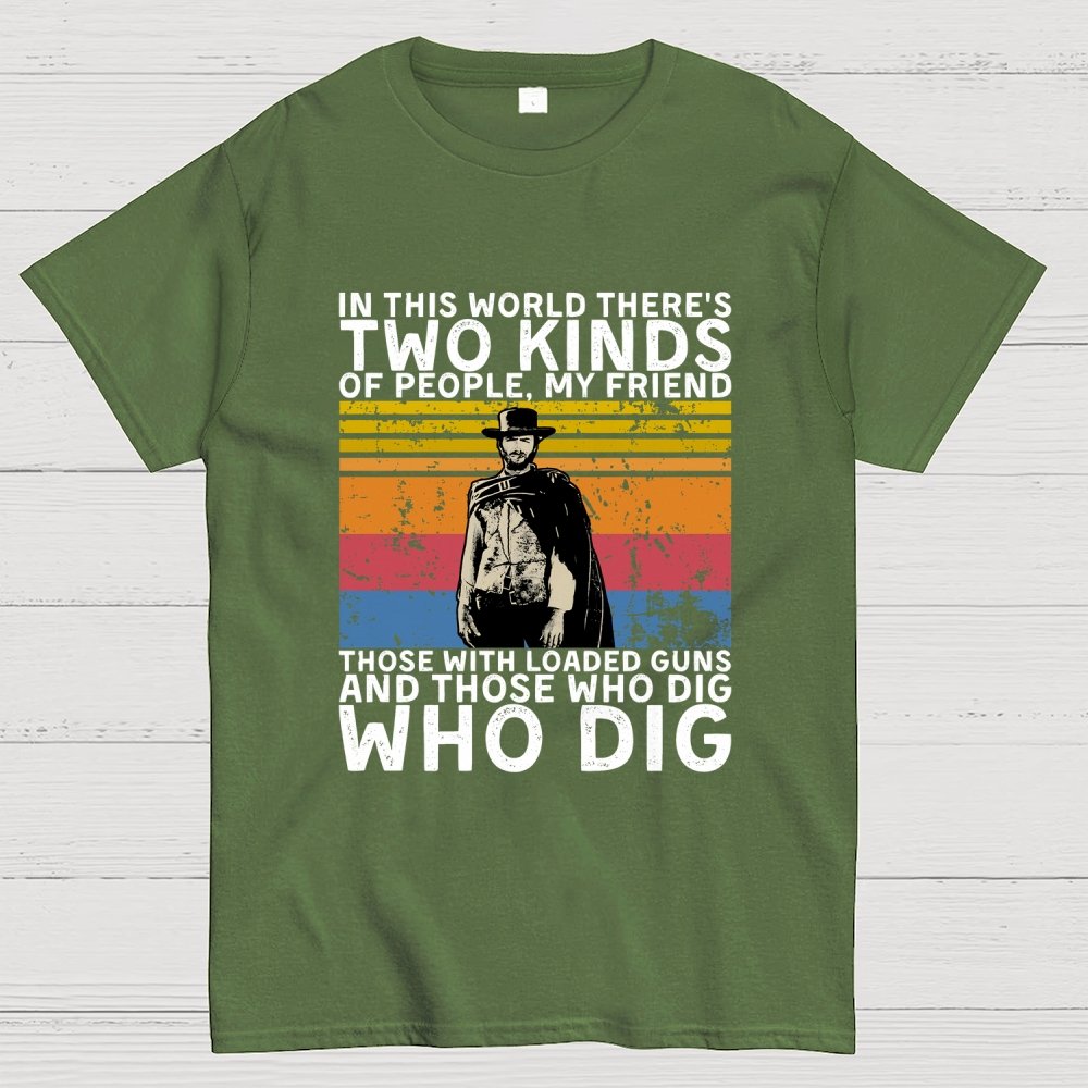 In This World There's Two Kinds Of People Geek T-Shirt
