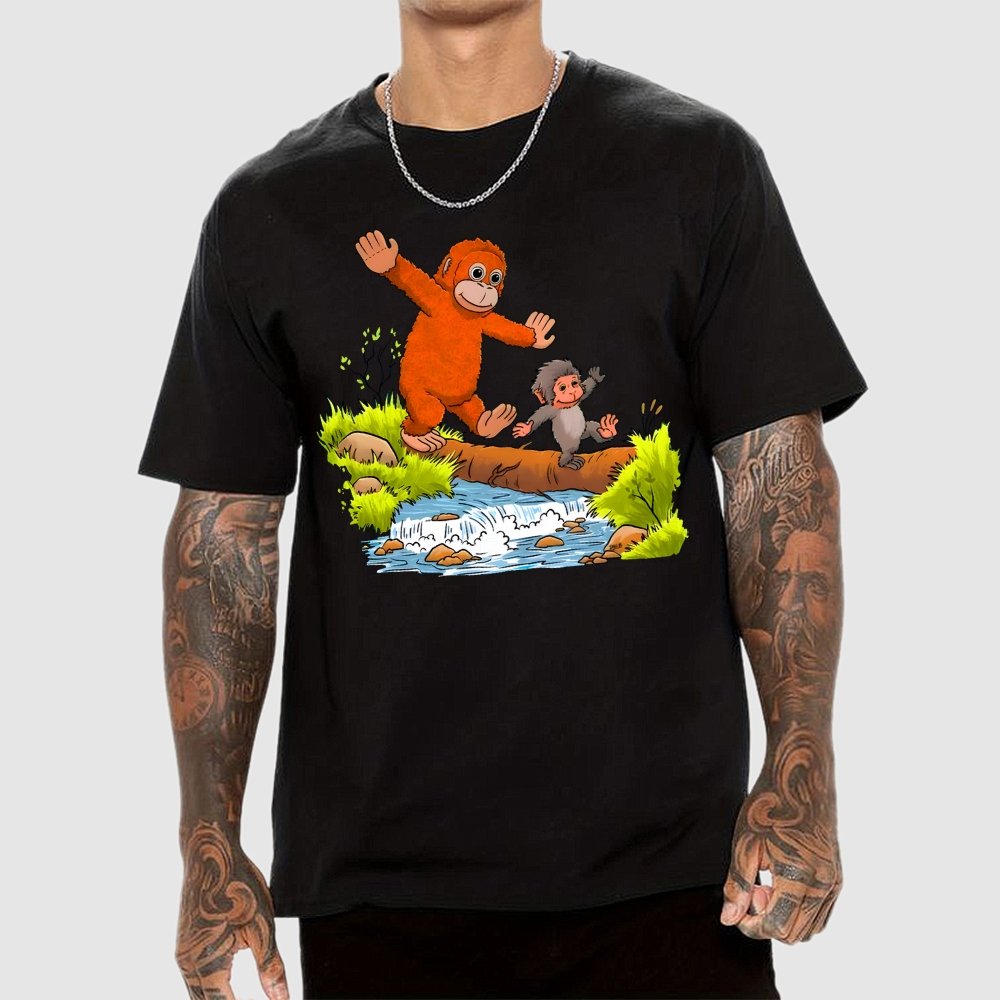 Punch Monkey play Geek T-Shirt