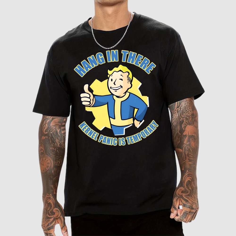 Hang In There-Kernel Panic Is Temporary Geek T-Shirt