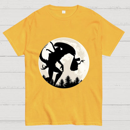 Strange creature and alien Geek T-Shirt