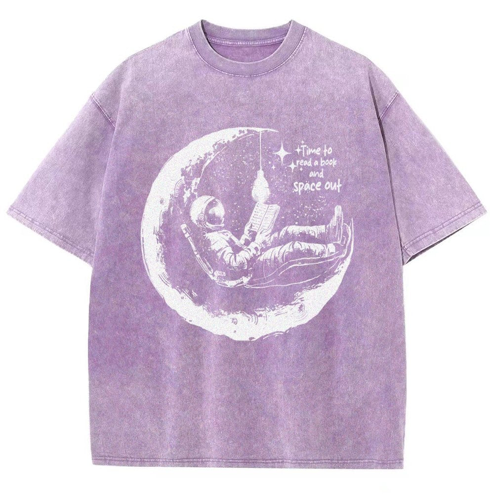 Time to read a book Vintage Distressed T-shirt