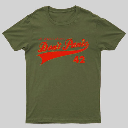 Dont Panic Geeky T-Shirt