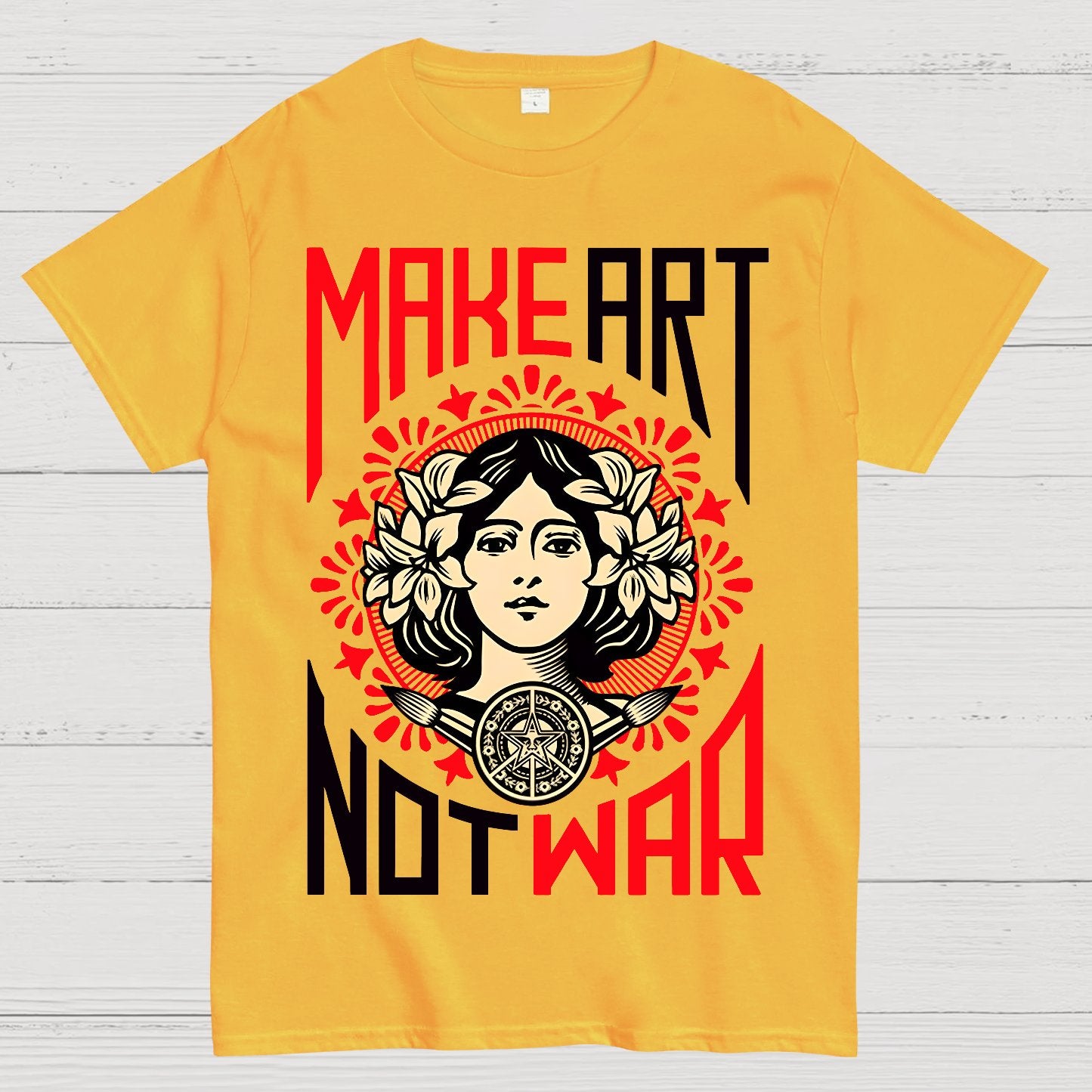 Make Art Not War Geek T-Shirt