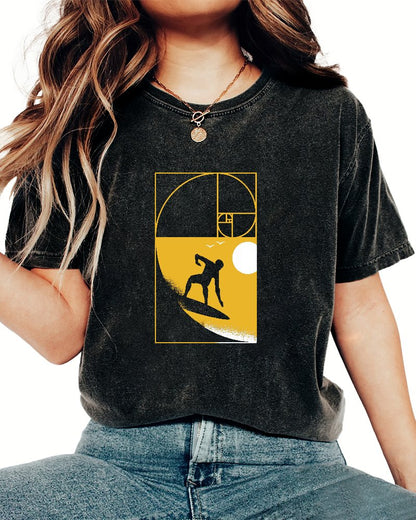 Golden Spiral Wave Geek Vintage Distressed T-shirt