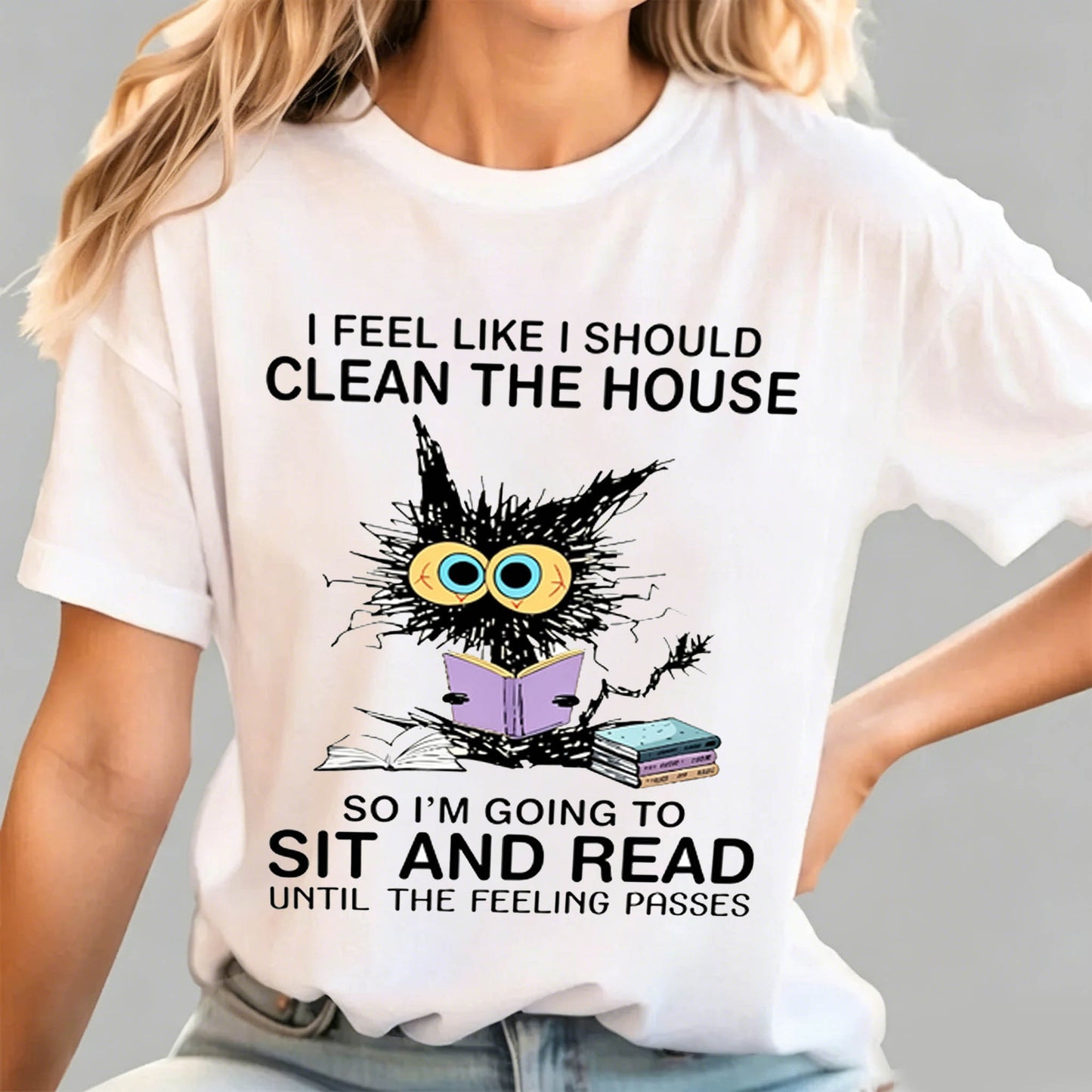I Feel Like I Should Clean The House Geeky T-Shirt