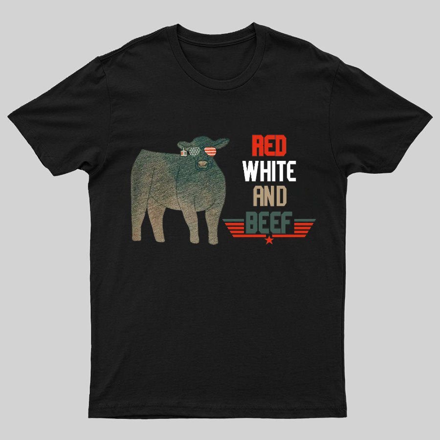 Red White And Beef Cattle Independence Day Geeky T-Shirt