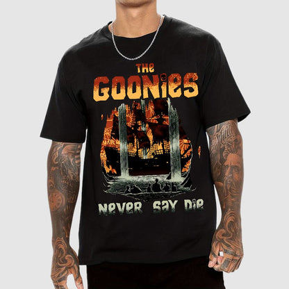 Never Say Die Geek T-Shirt