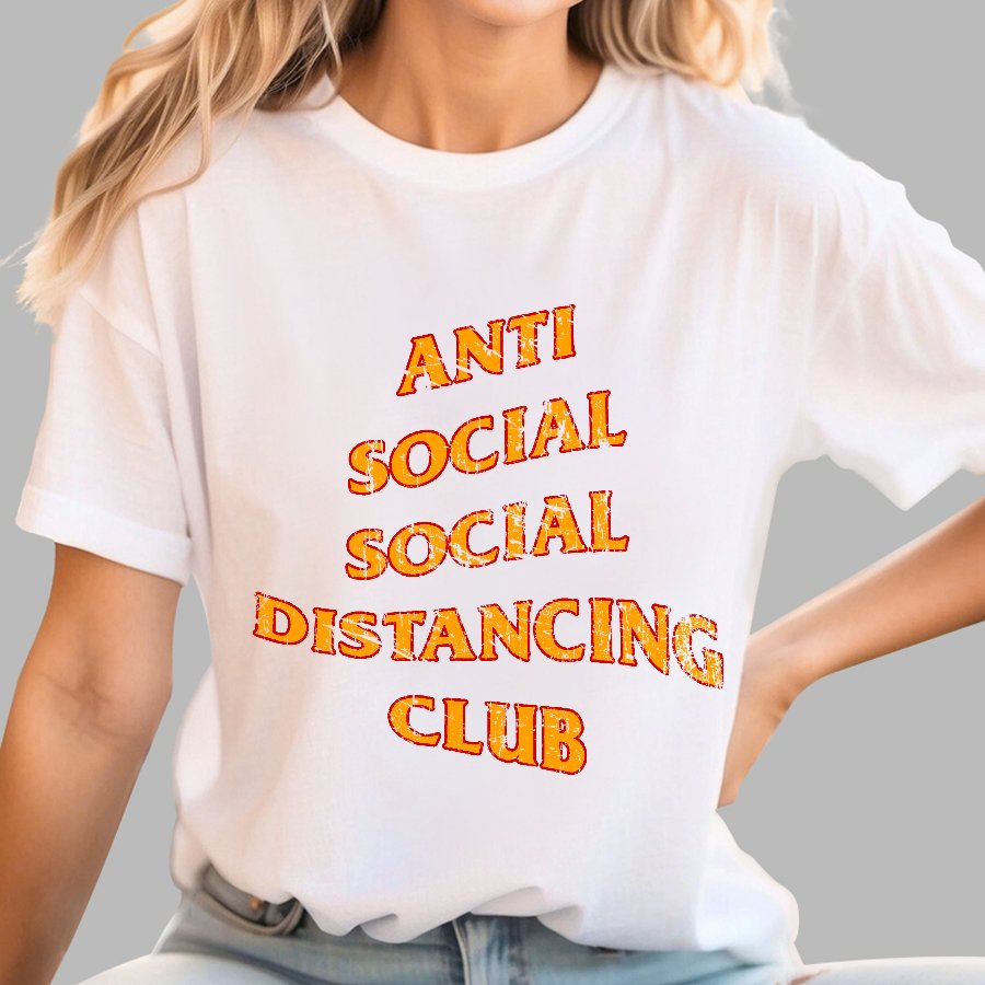 Social Distancing Club Geek T-Shirt