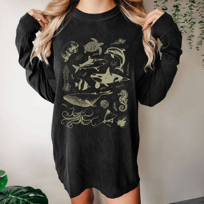 Vintage 90s Tattoo Sea Animal Washed Long Sleeve Tee