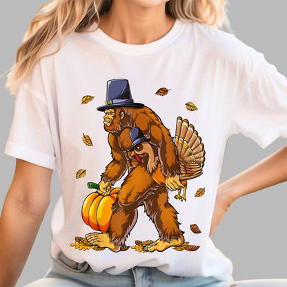 Bigfoot Turkey Pumpkin Thanksgiving Sasquatch Geek T-Shirt