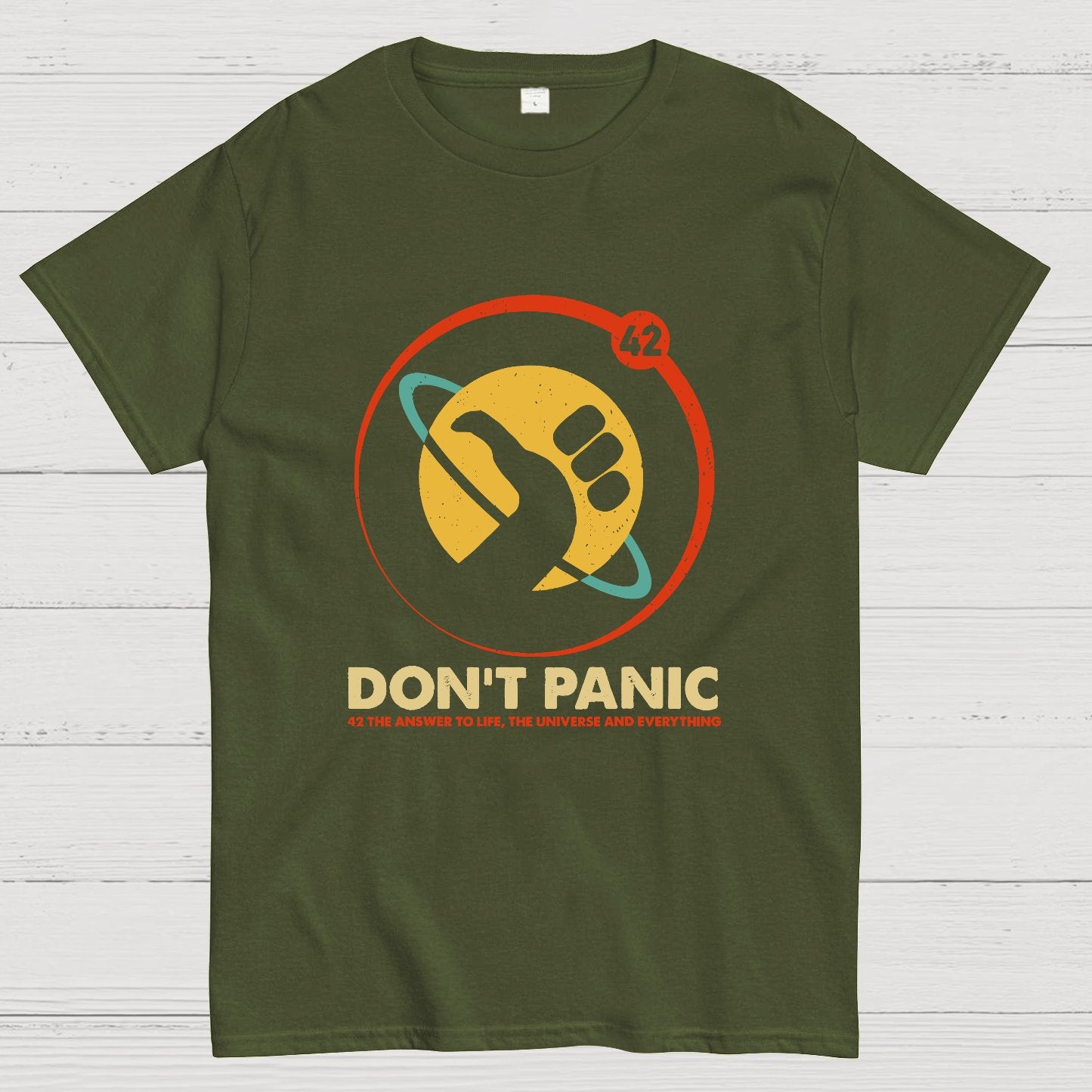 42 Answer to Life Universe Everything Don't Panic Geek T-Shirt