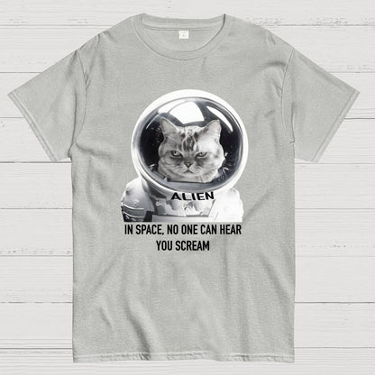 In Space No One Can Hear You Scream Geek T-Shirt