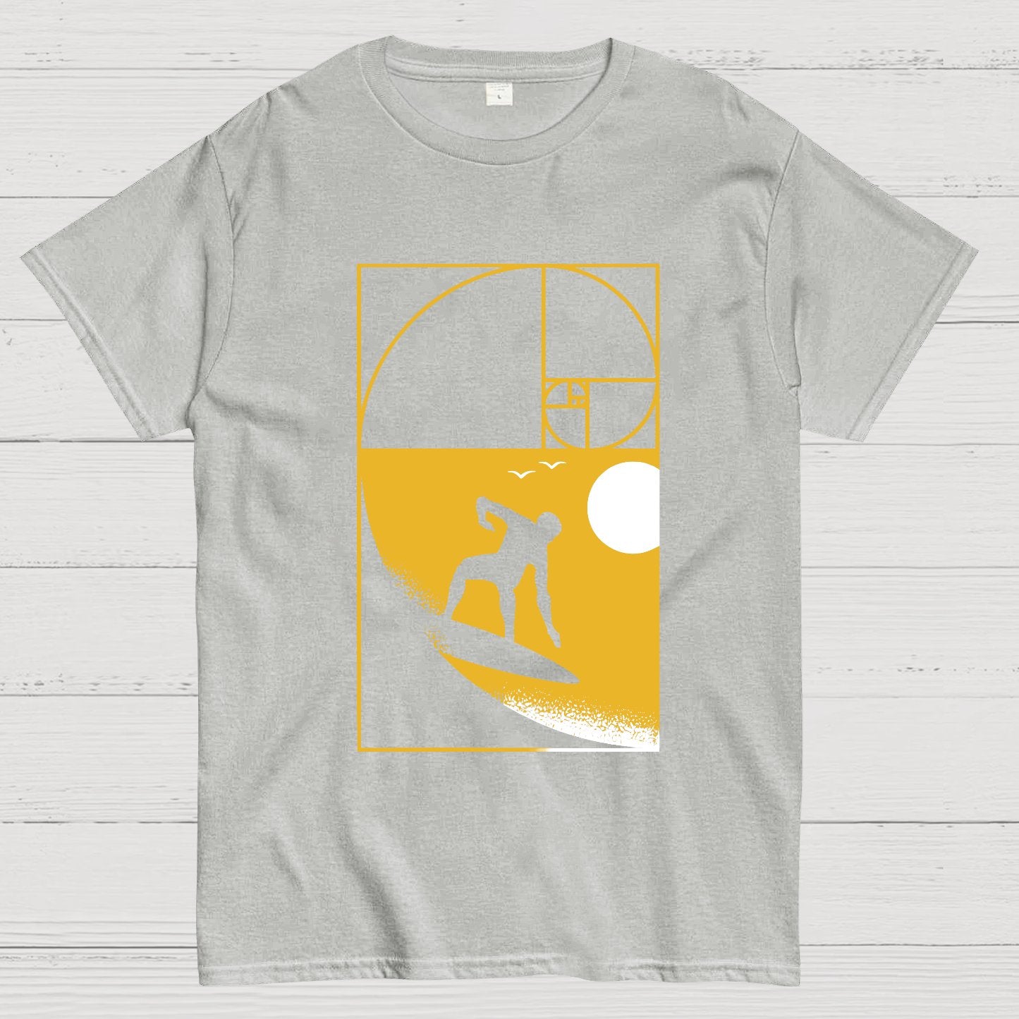 Golden Spiral Wave Geeky T-Shirt