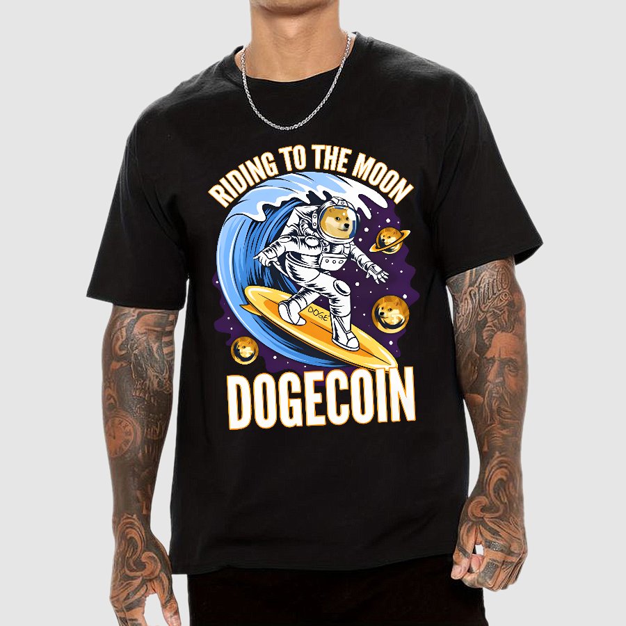Riding To The Moon Dogecoin DOGE Geek T-Shirt