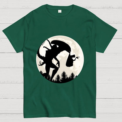 Strange creature and alien Geek T-Shirt