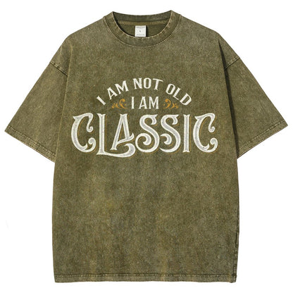 I Am Classic Vintage Distressed T-shirt