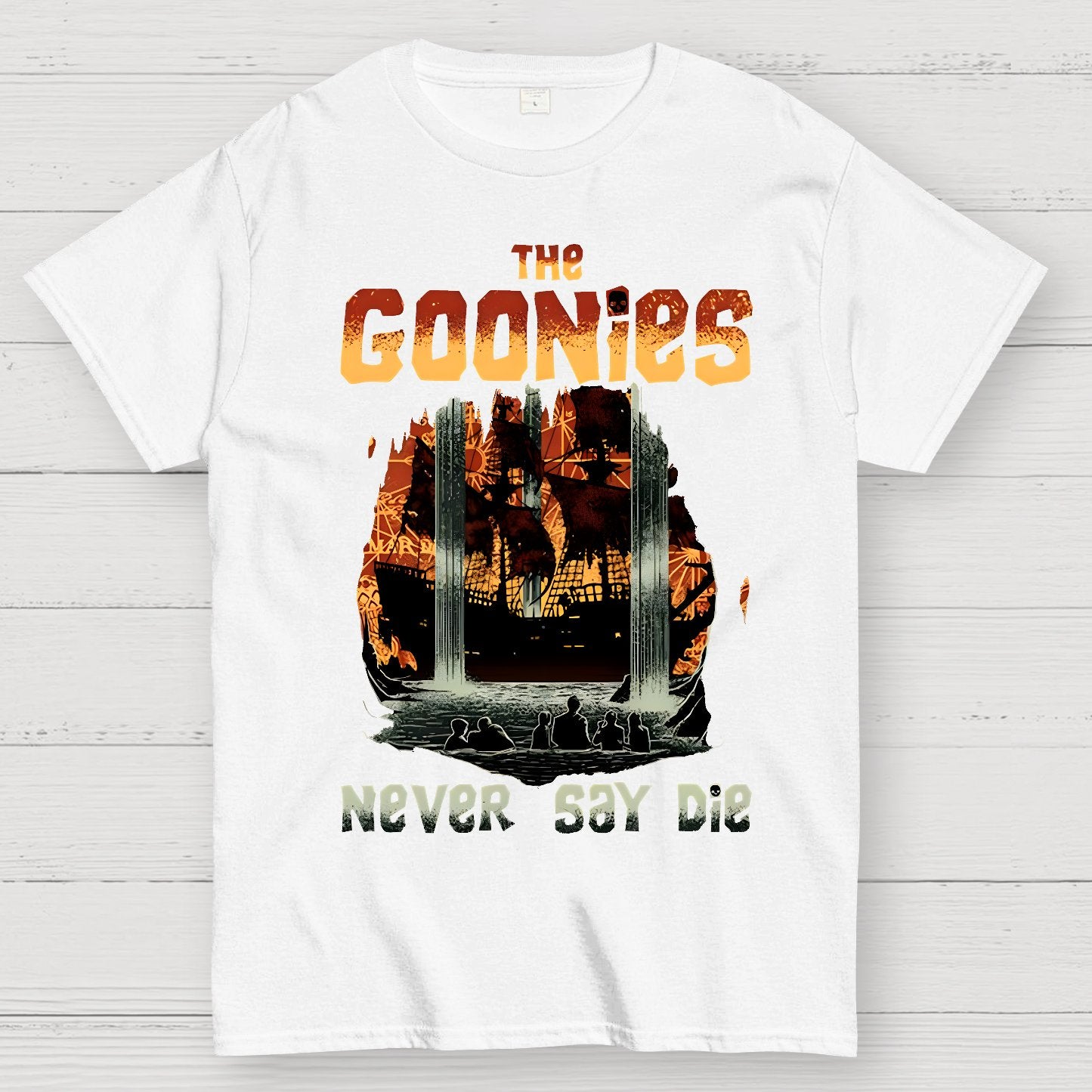 Never Say Die Geek T-Shirt