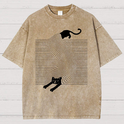 Cute Cat Vintage Distressed T-shirt