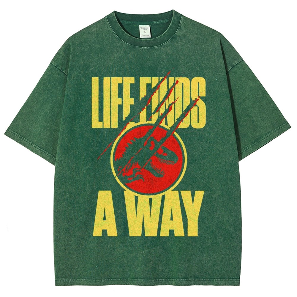 Life finds a way Vintage Distressed T-shirt