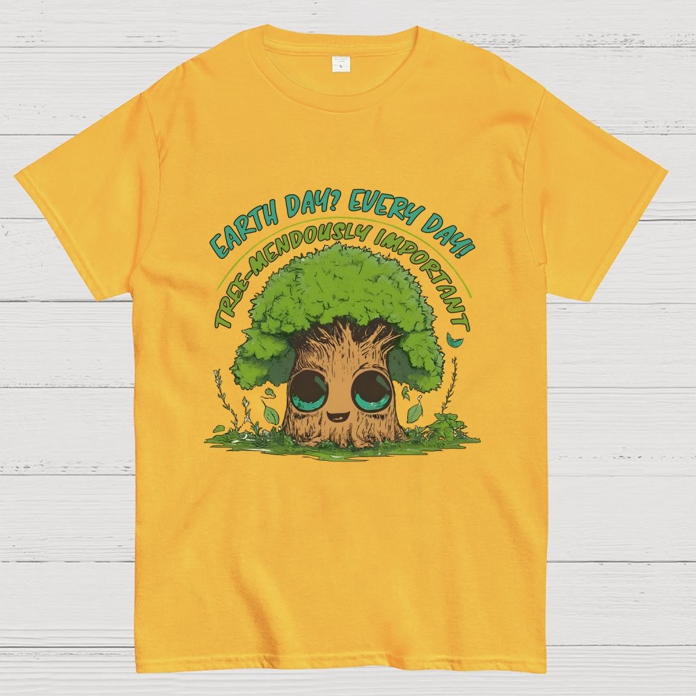 Earth Day? Every Day! Geek T-Shirt
