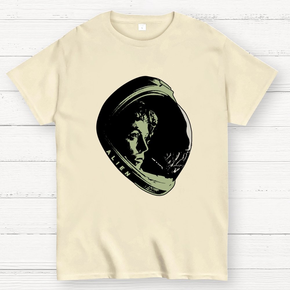 Science fiction horror aliens Geek T-Shirt