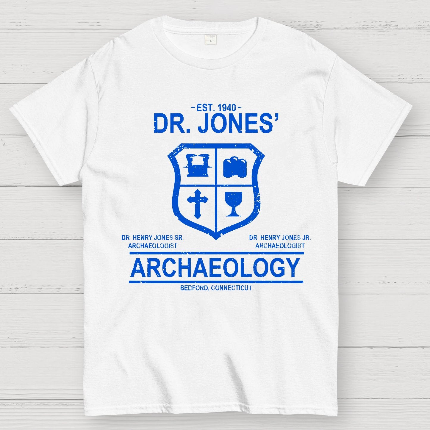 Dr. Explorer Archaeology Vintage Retro Geek T-Shirt