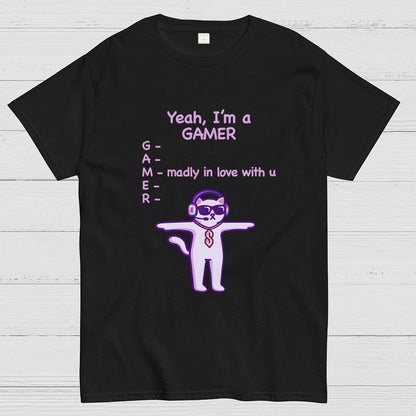 Madly In Love With You  Valentine's Day Geek T-Shirt