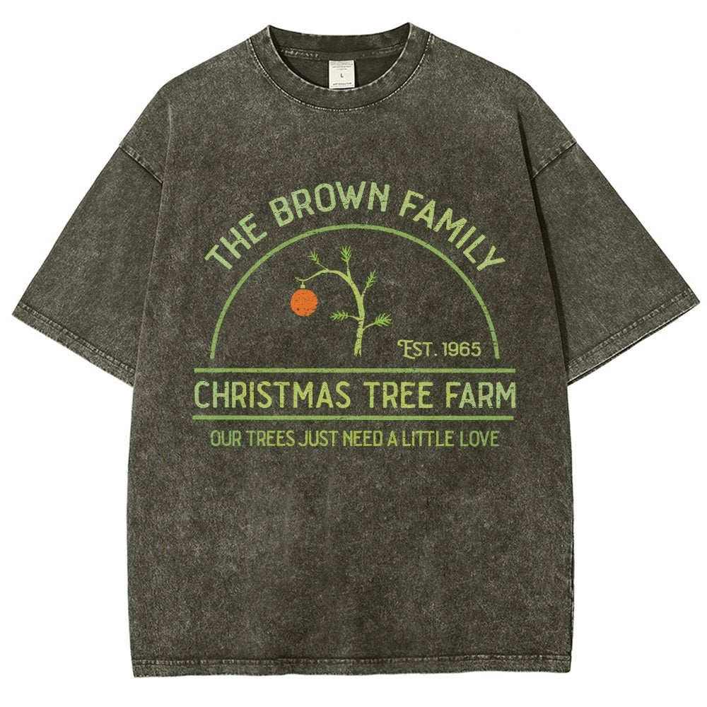 Vintage Christmas Tree Farm Vintage Distressed T-shirt