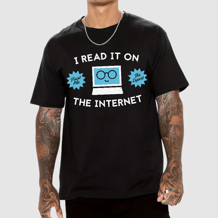 I'm An Internet Expert Geek T-Shirt