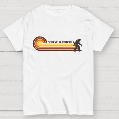 Vintage Creature Believe In Yourself Geek T-Shirt