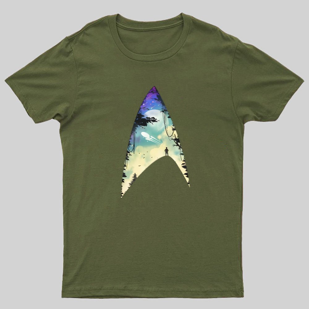 The Ultimate Realm Geeky T-Shirt
